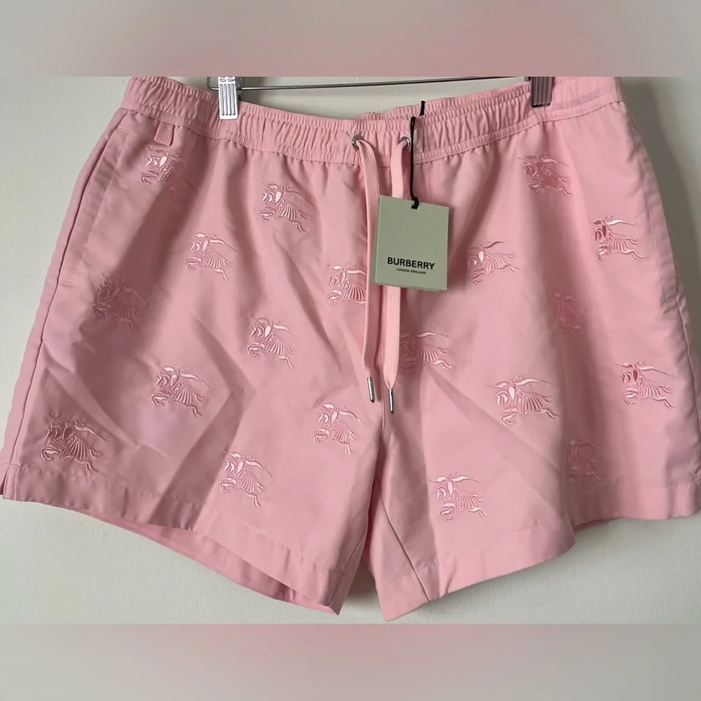 Burberry pink EKD Motif Embroidered men’s/unisex swimtrunks, mesh lining, NWT XL